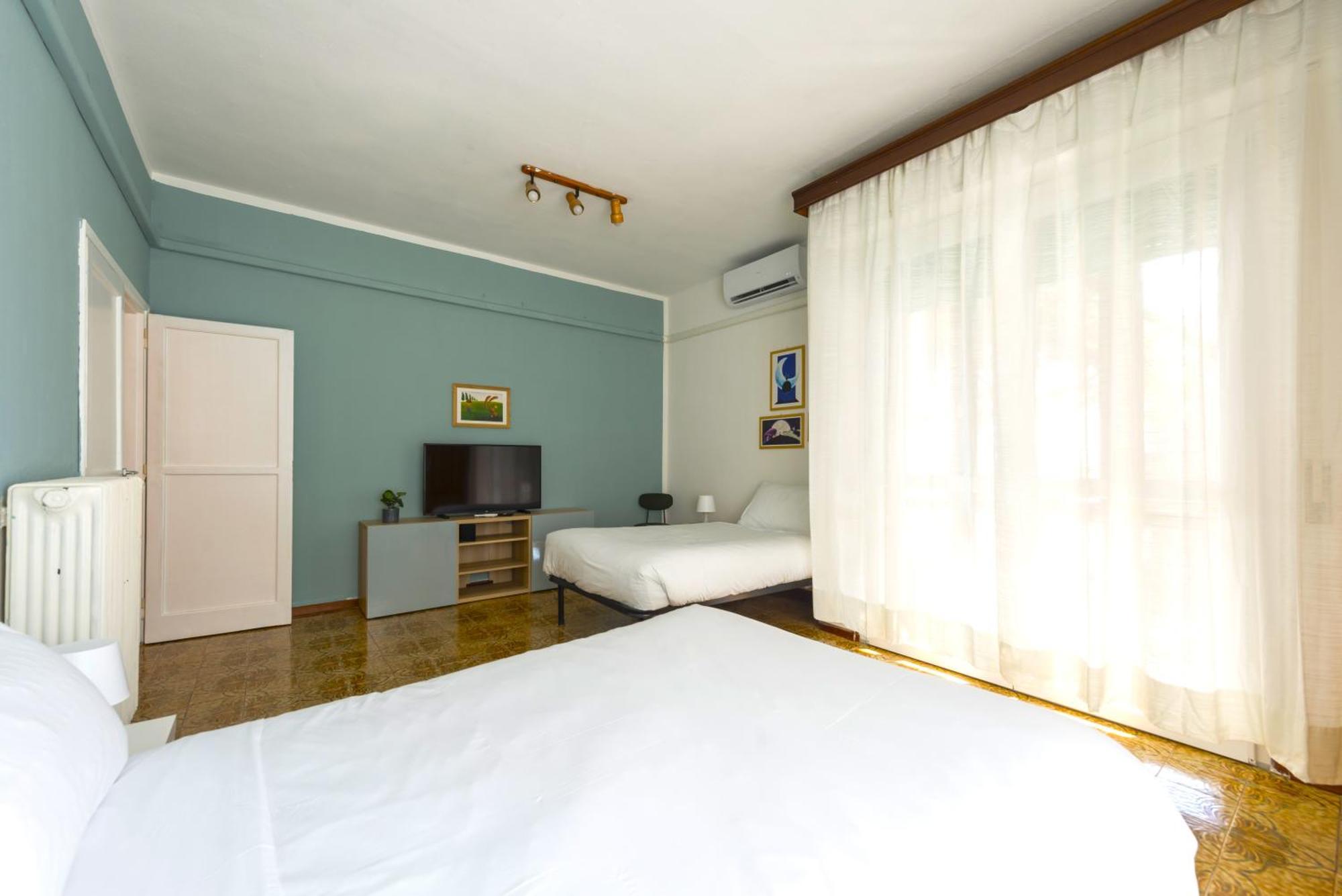 Hostly-Ai Due Passi Apartment Pisa Exteriör bild